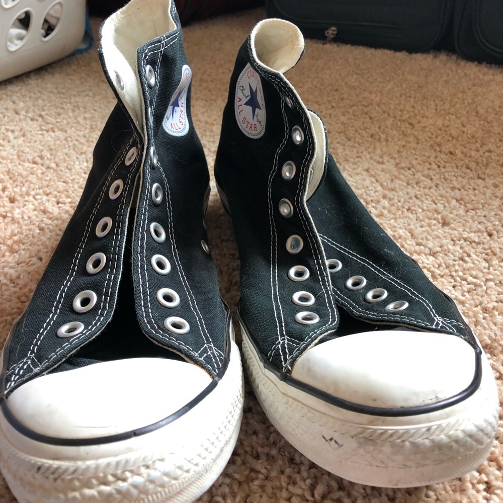 Black Converse (No Laces)
